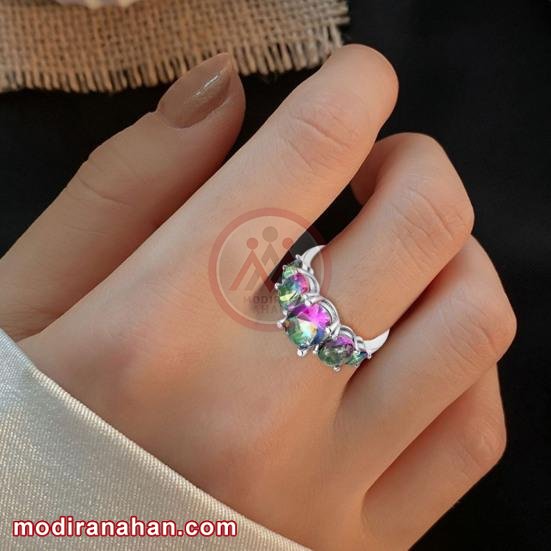 گاهی اوقات برای حفظ زیبایی و محافظت، وسایلی همانند وسایل تزئینی آبکاری می شوند.