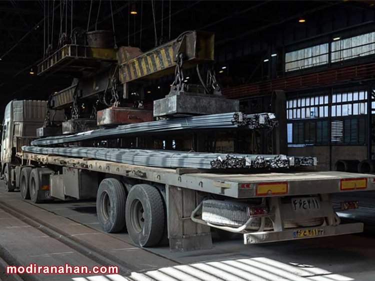 بارگیری میلگرد از انبار